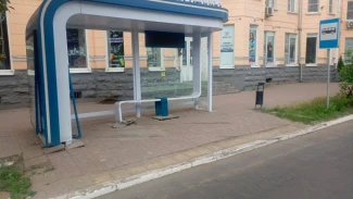 Астраханская полиция разыскала разбившего остановку водителя 
