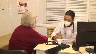 Астраханский врач рассказал о работе в ковидном госпитале