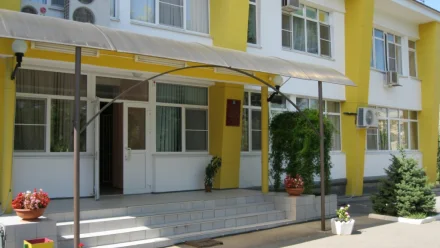 В Астрахани терапевтический корпус Кировской больницы в АЦКК снова заработал