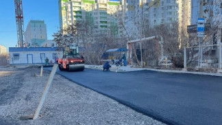 В Астрахани возводят разворотные площадки и остановки для новых автобусов