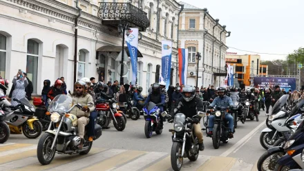 Более 500 астраханских байкеров открыли мотосезон-2025