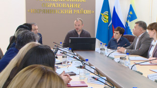 В Астраханской области обсудили развитие местного самоуправления