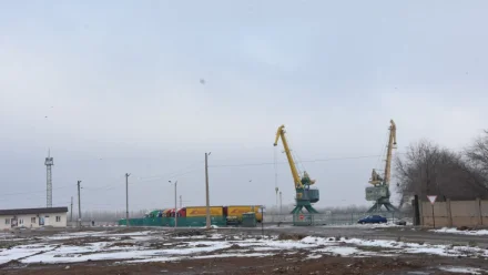 Администрация Астрахани разработает маршрут проезда фур в АЦКК 