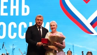 Игорь Бабушкин наградил астраханцев за вклад в развитие региона