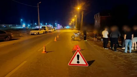 В Трусовском районе Астрахани подросток на питбайке устроил ДТП