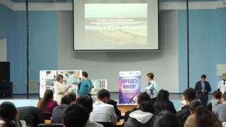 В АГУ завершилась научно-просветительская смена 