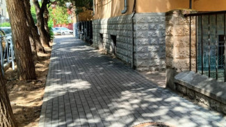 На 7 улицах Астрахани, ведущих к школам, завершают ремонт