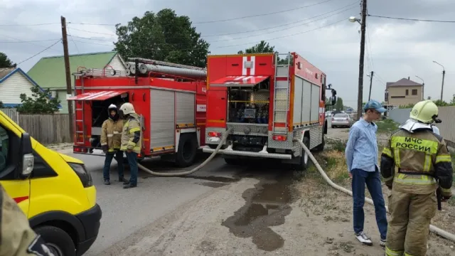 В Астрахани при пожаре в доме на Краматорской погиб 76-летний мужчина