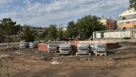 В Астрахани приступили к благоустройству парка “Дружба”