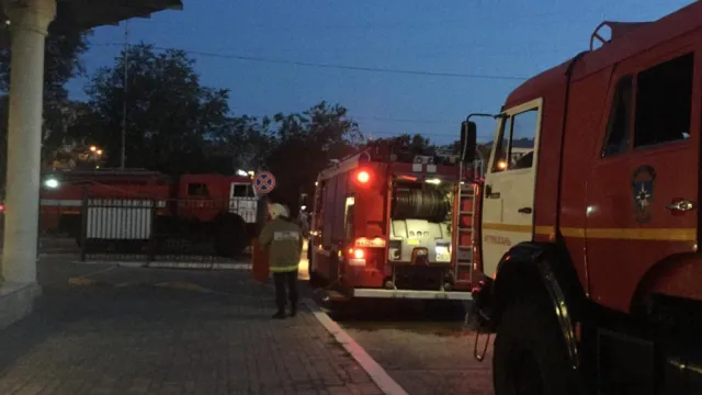 В Астрахани в гостиничном комплексе произошёл пожар