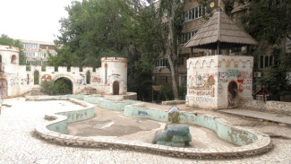 В Астрахани детский городок “Русь былинная” благоустроят до конца года