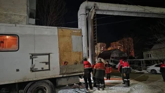 В Астрахани ремонтируют подземные тепловые сети по улице 2-й Дербентской