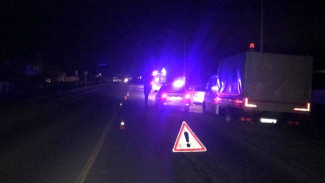 На трассе под Астраханью автомобиль сбил пешехода-нарушителя