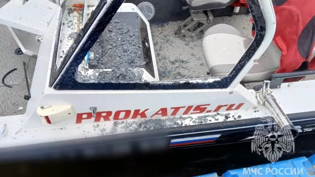В Астраханской области столкнулись лодки с туристами