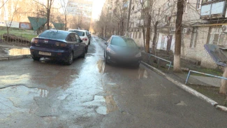 Пенсионер из Астрахани купил автомобиль, который оказался в угоне