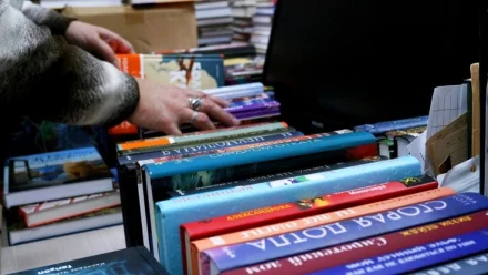 Астраханцев приглашают присоединиться к сбору книг для Кременского района