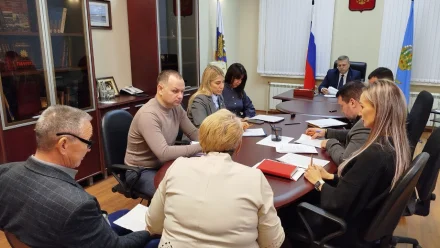 Астраханский вице-губернатор дал поручения по итогам личного приёма граждан