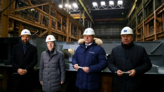 В Астрахани на заводе «Лотос» прошла закладка двух земснарядов