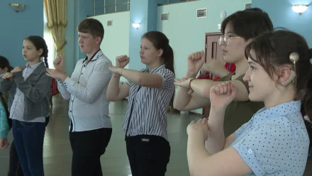 В Астрахани готовят премьеру спектакля-пантомимы "Мечта − это просто"