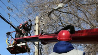 В Астраханской области полностью восстановили электроснабжение после сильного ветра