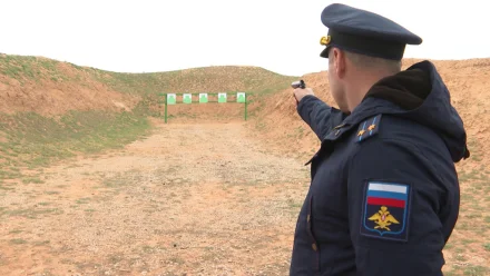 В Астраханской области прошёл чемпионат по стрельбе из штатного оружия среди военнослужащих