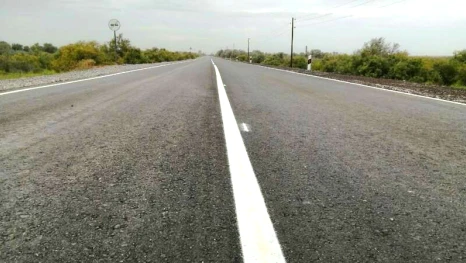 Под Астраханью завершили капремонт автодороги после вмешательства прокуратуры
