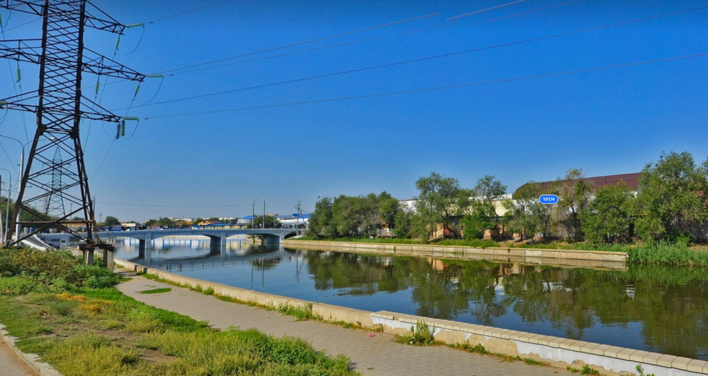 В Астрахани в реке Кутум обнаружили тело 53-летнего мужчины