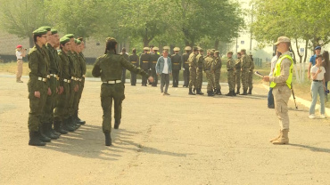 Астраханские школьники показали свои военно-спортивные навыки на играх «Победа»