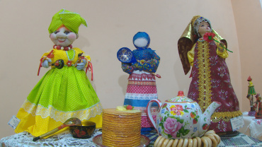 Кукольные мастера Астраханской области представили свои работы на выставке 