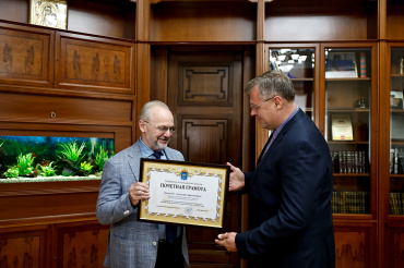 Астраханский губернатор провёл встречу с гендиректором ЮЦСС Анатолием Мишановым