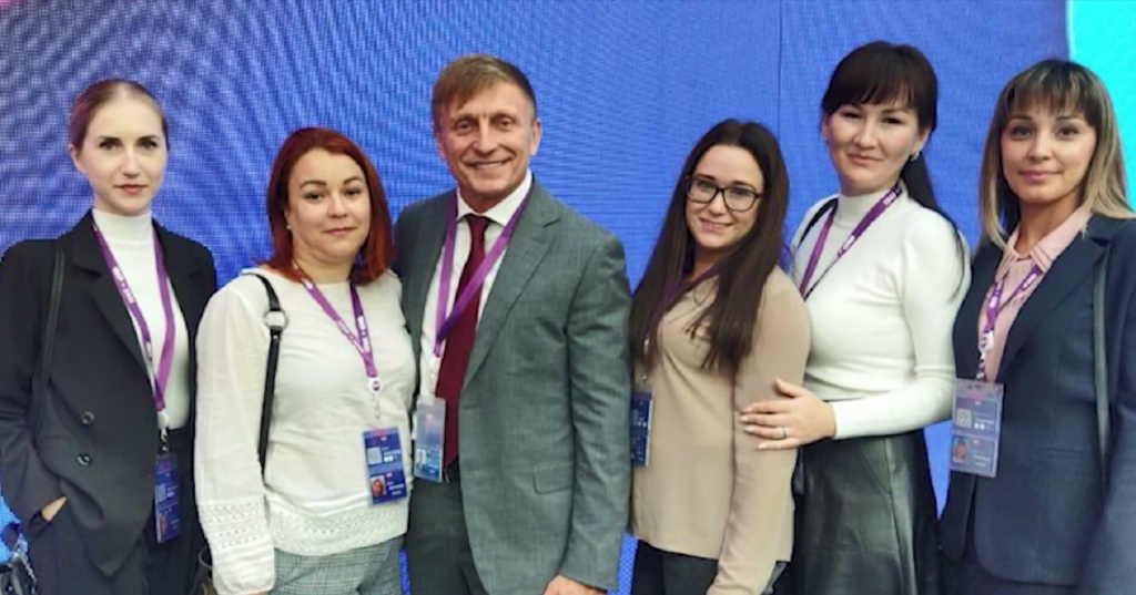 Астраханские педагоги посетили всероссийский форум классных руководителей