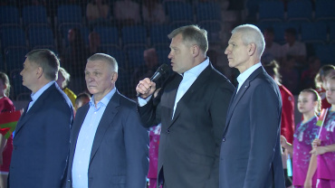В Астрахани прошла первая встреча сборных по гандболу России и Беларуси