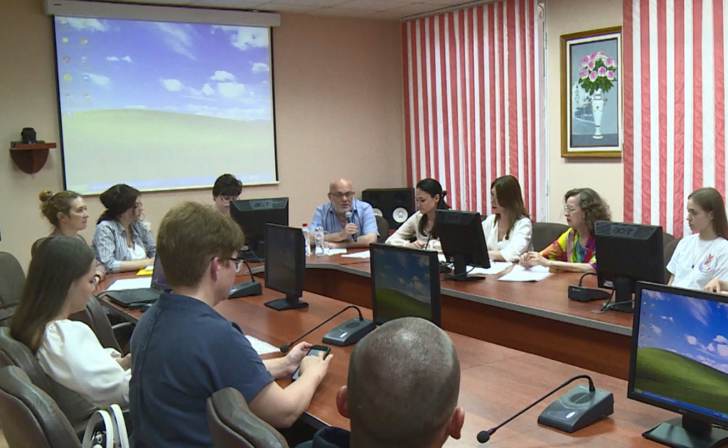 В Астрахани обсудили создание единой общественной организации для молодёжи