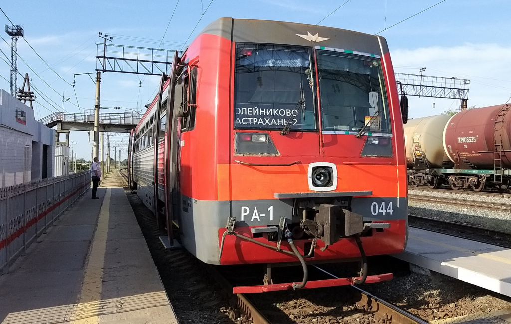 В Астрахани с 1 марта увеличили периодичность курсирования пригородных поездов