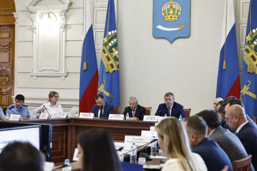 В Астрахани обсудили вопросы национальной политики