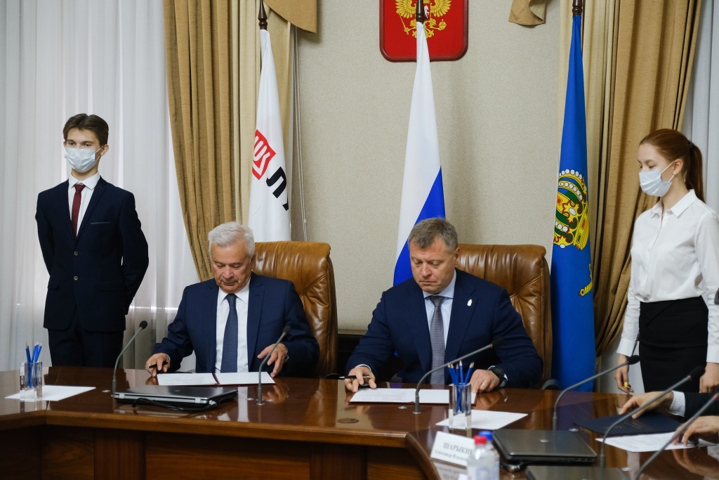 Астраханская область и “ЛУКОЙЛ” подписали соглашение о сотрудничестве на 2021 год