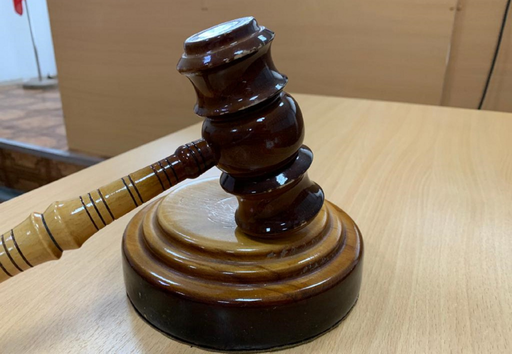 В Астрахани суд оштрафовал водителя за взятку инспектору ДПС