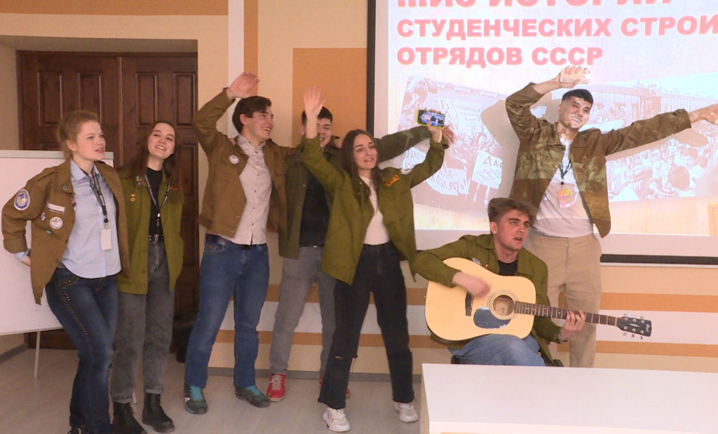 В Астраханской области стартовал проект "Школа молодого бойца"
