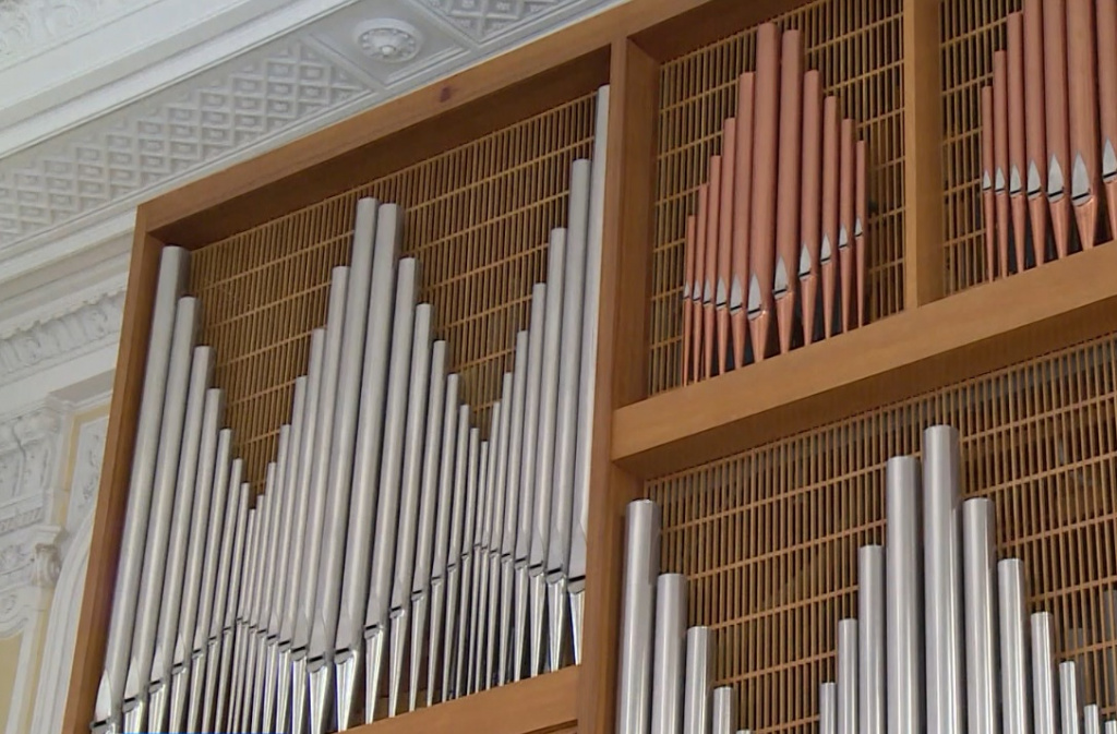 Астрахань органный концерт. Орган в Астрахани. Орган католической церкви в Астрахань. Первый орган в Астрахани.