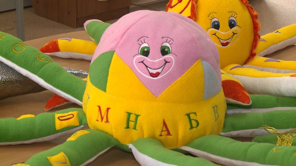 В Астрахани студентка получила 1 млн рублей на создание развивающих игрушек