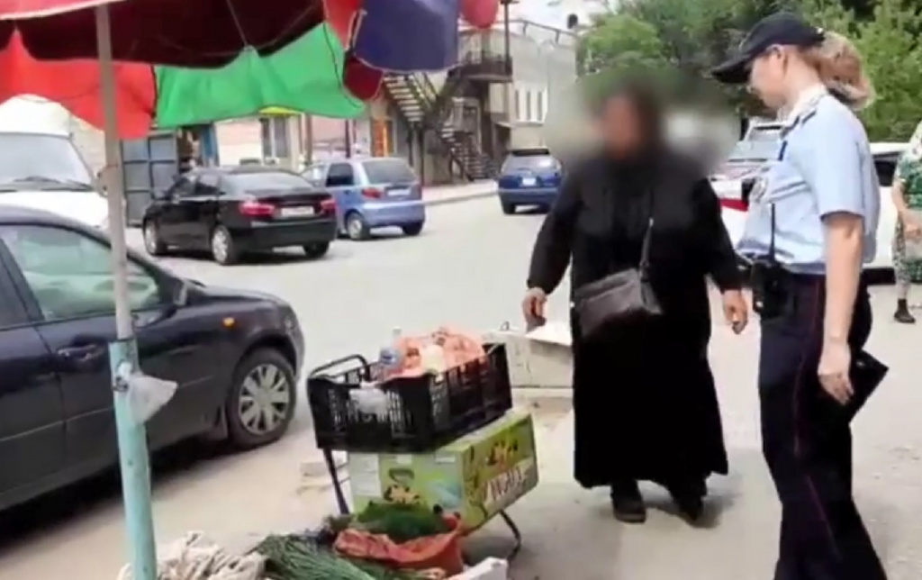 В Астрахани полиция вновь провела рейд по незаконной торговле на “Больших Исадах”