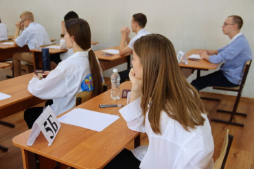 В Астраханской области порядка 3750 школьников сдали ЕГЭ по математике
