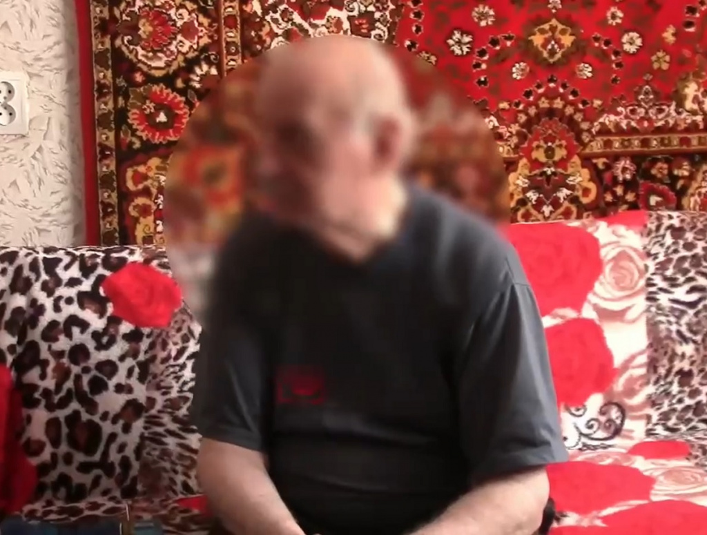 В Астрахани мошенники обманули 83-летнего мужчину