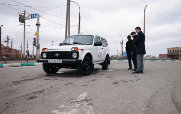 Астраханцы отправили «Ниву» в зону СВО по итогам Недели гуманитарной помощи