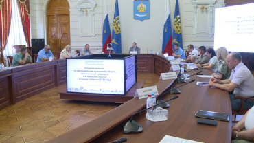 В Астрахани обсудили меры борьбы с неидентифицированными товарами
