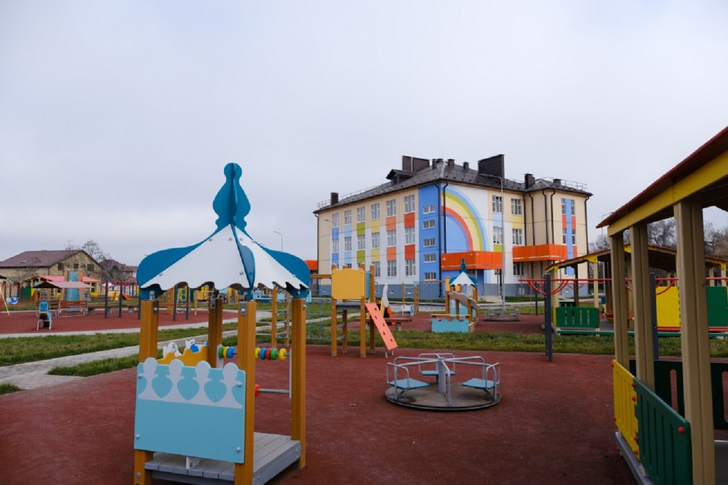 В Астрахани открылся детский сад на 330 мест на улице Даргомыжского