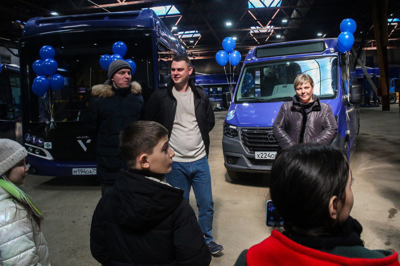 Для астраханских школьников провели экскурсию в автобусном парке |  04.03.2024 | Астрахань - БезФормата