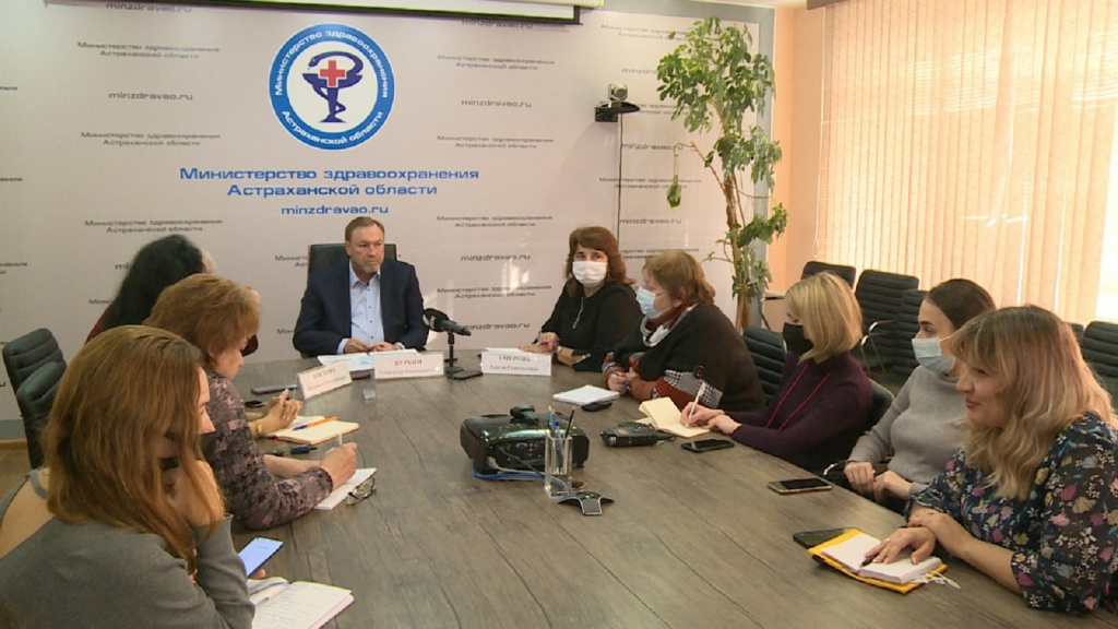 В Астрахани хотят ввести обязательную вакцинацию от COVID-19