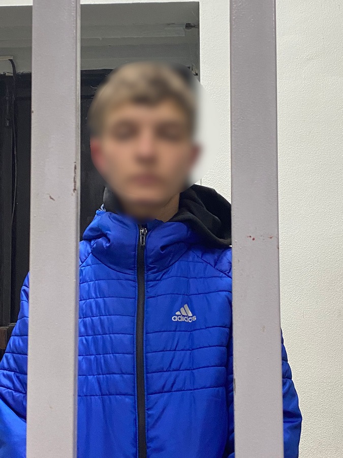 В Астрахани сотрудники ДПС составили 30 протоколов на 17-летнего подростка
