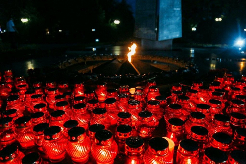 В Астрахани прошла международная акция «Свеча памяти»